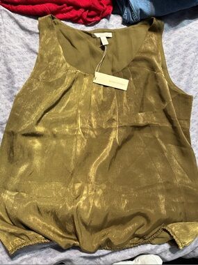 Banana Republic Olive Satin Scoop Neck Camisole